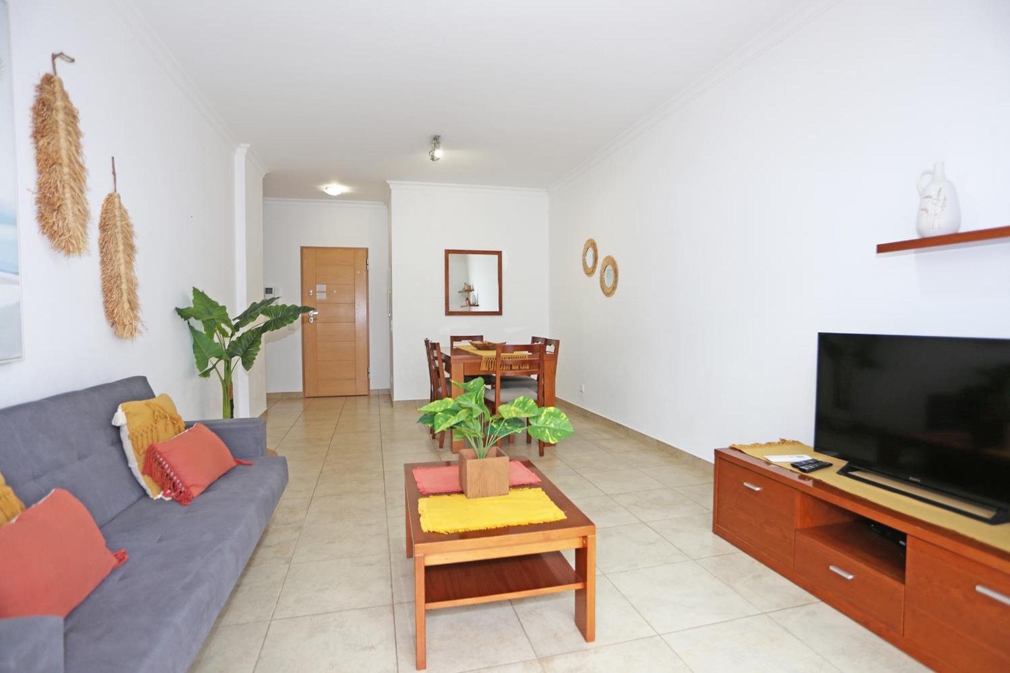 לאגוּ‏ש A04 - Large Modern 1 Bed Apartment With Pool מראה חיצוני תמונה