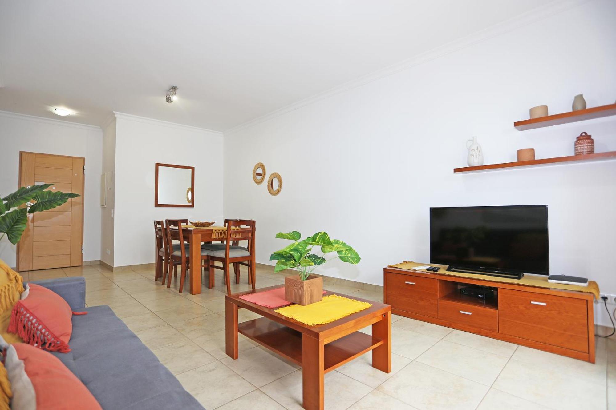לאגוּ‏ש A04 - Large Modern 1 Bed Apartment With Pool מראה חיצוני תמונה